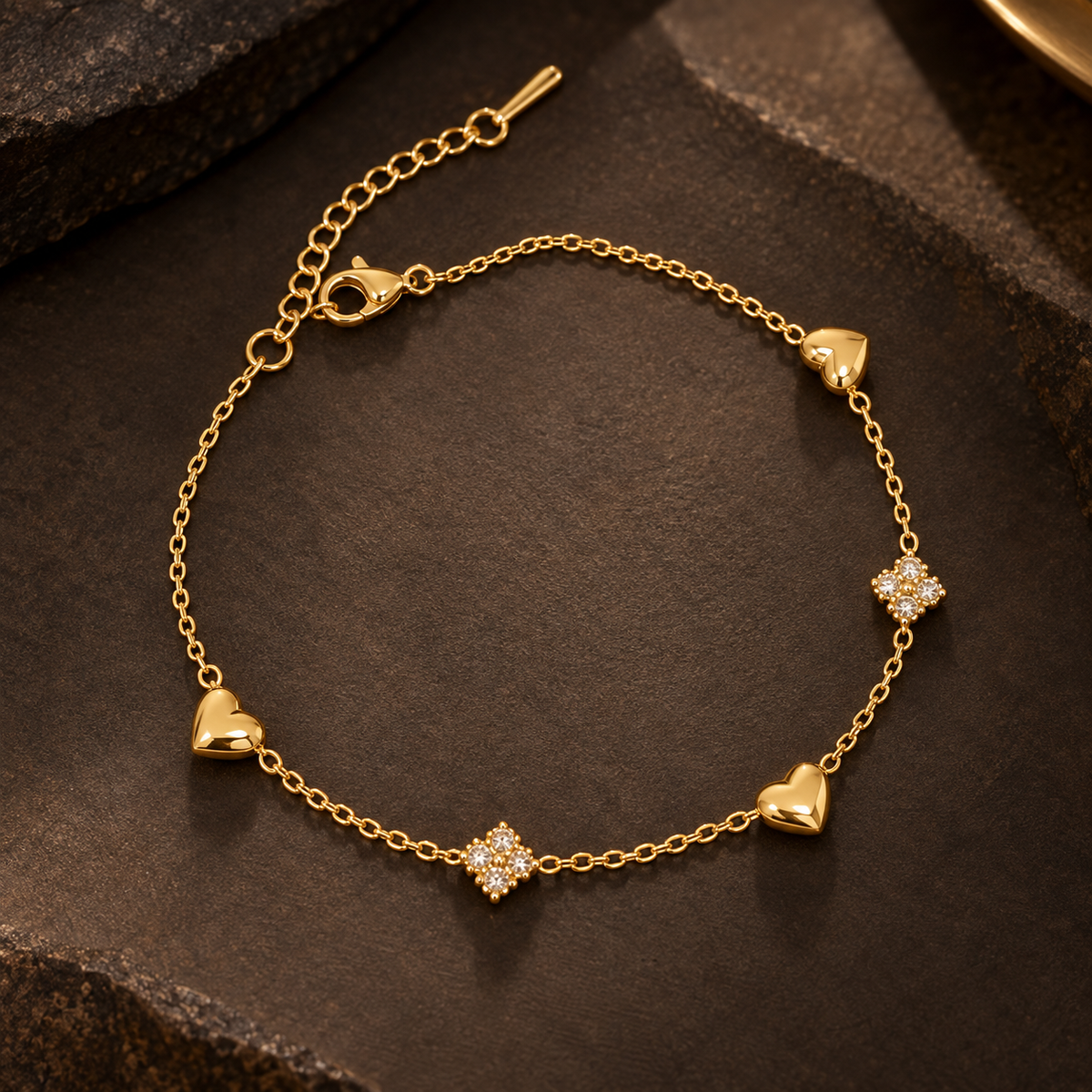 Heart Station Bracelet detail
